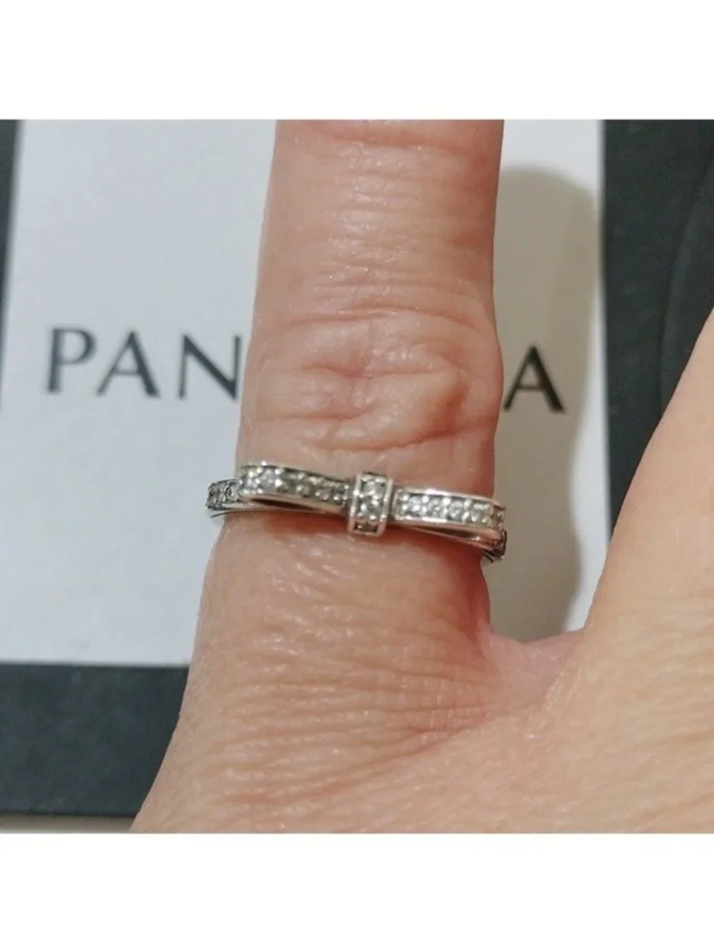 Pandora Sterling Silver Sparkling Bow Ring with Clear Zirconia 190906cz-52